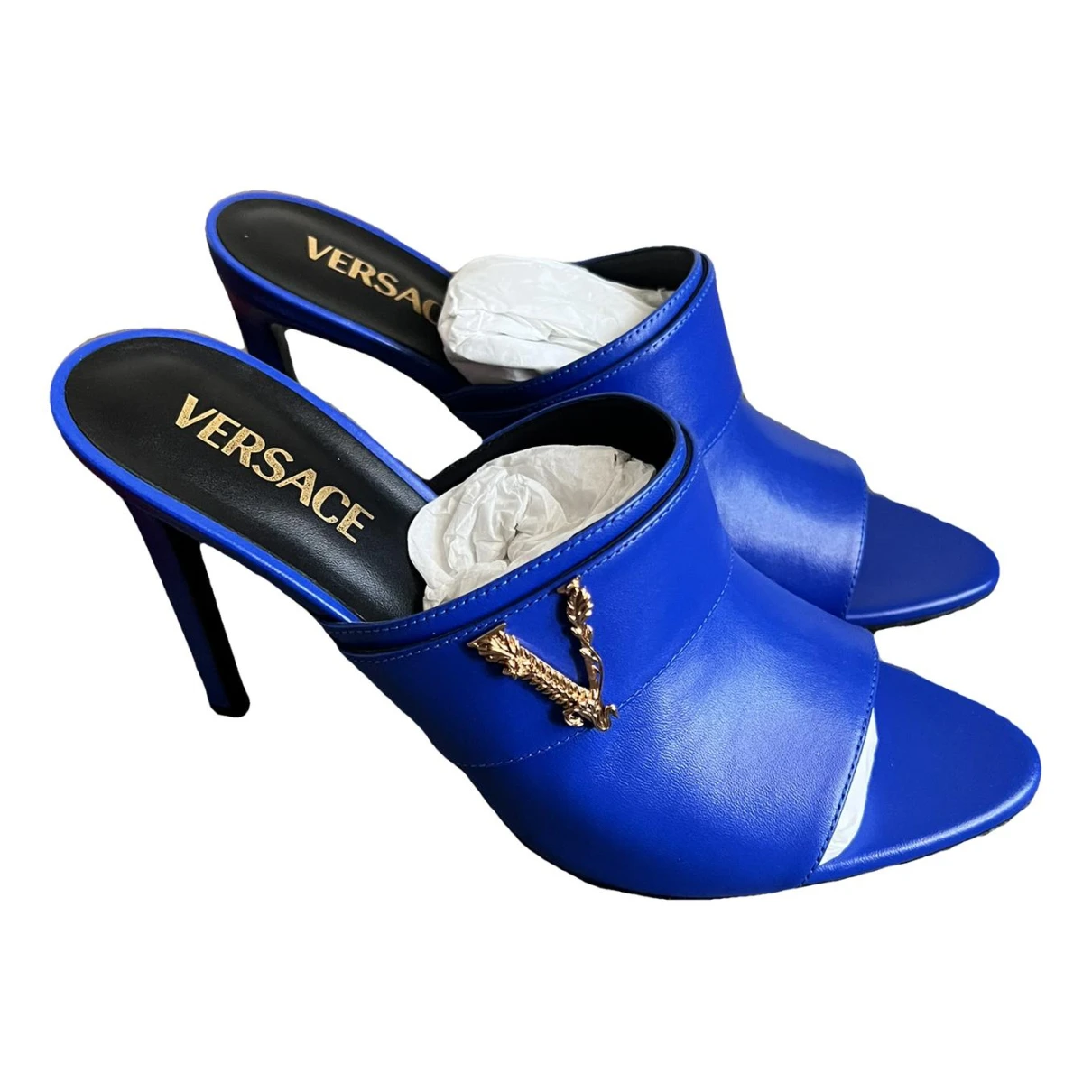 Pre-owned Versace Leather Heels In Blue