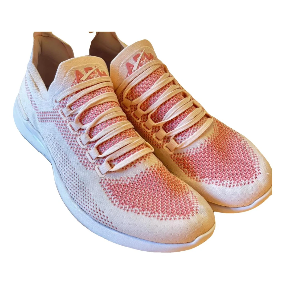 Pre-owned Apl Athletic Propulsion Labs Trainers In Pink