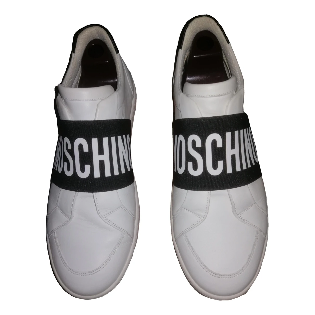 Pre-owned Moschino Leather Low Trainers In White