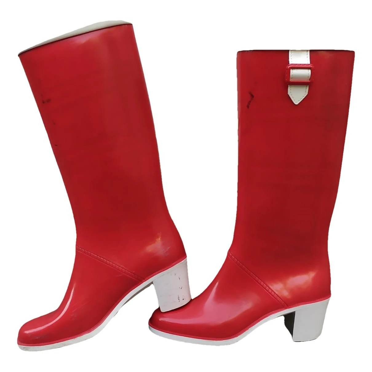 Pre-owned Burberry Wellington Boots In Red