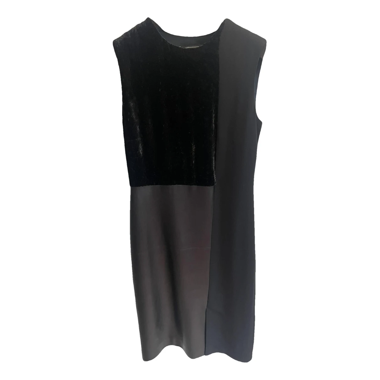 Pre-owned Ferragamo Leather Mid-length Dress In Black