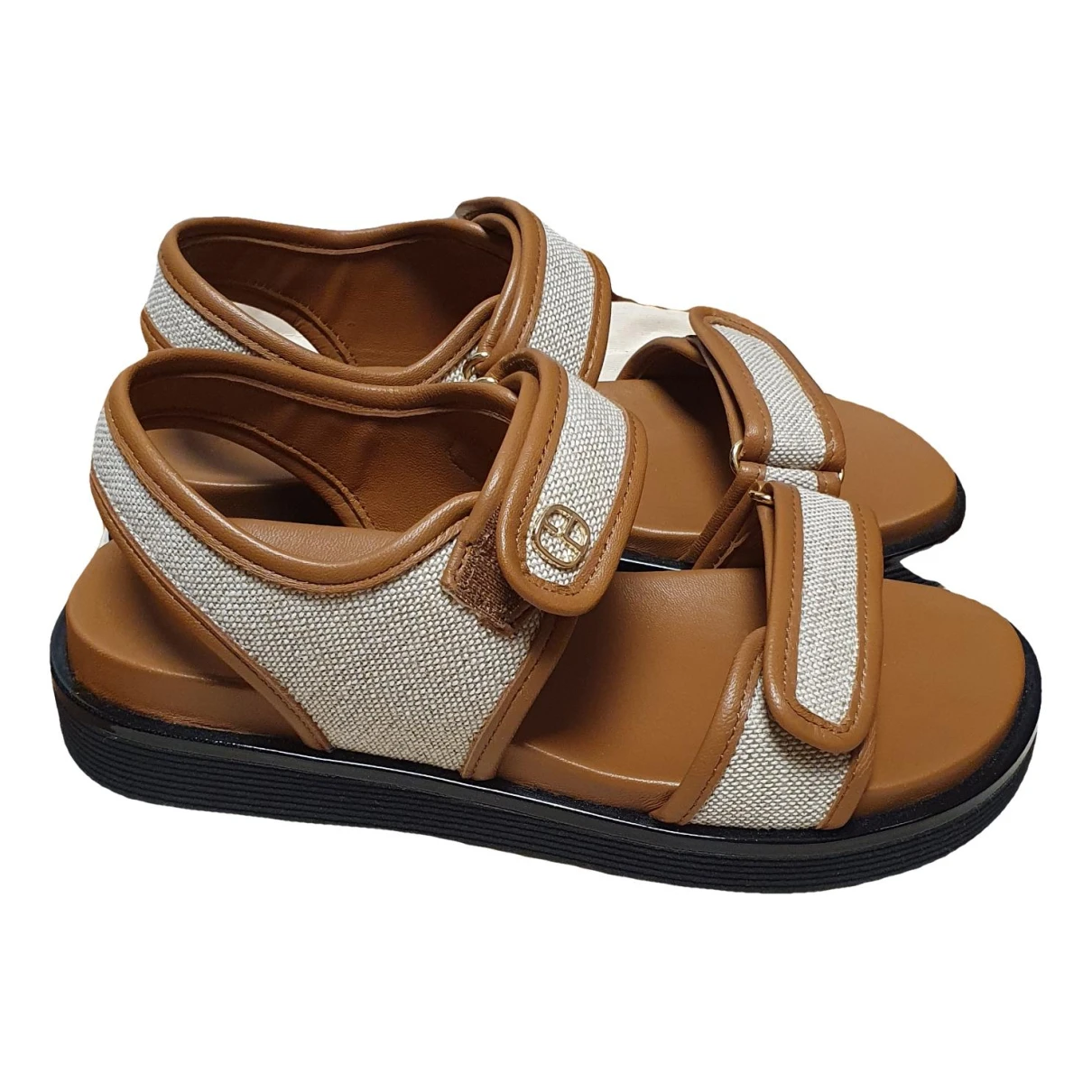 Pre-owned Claudie Pierlot Leather Sandal In Camel