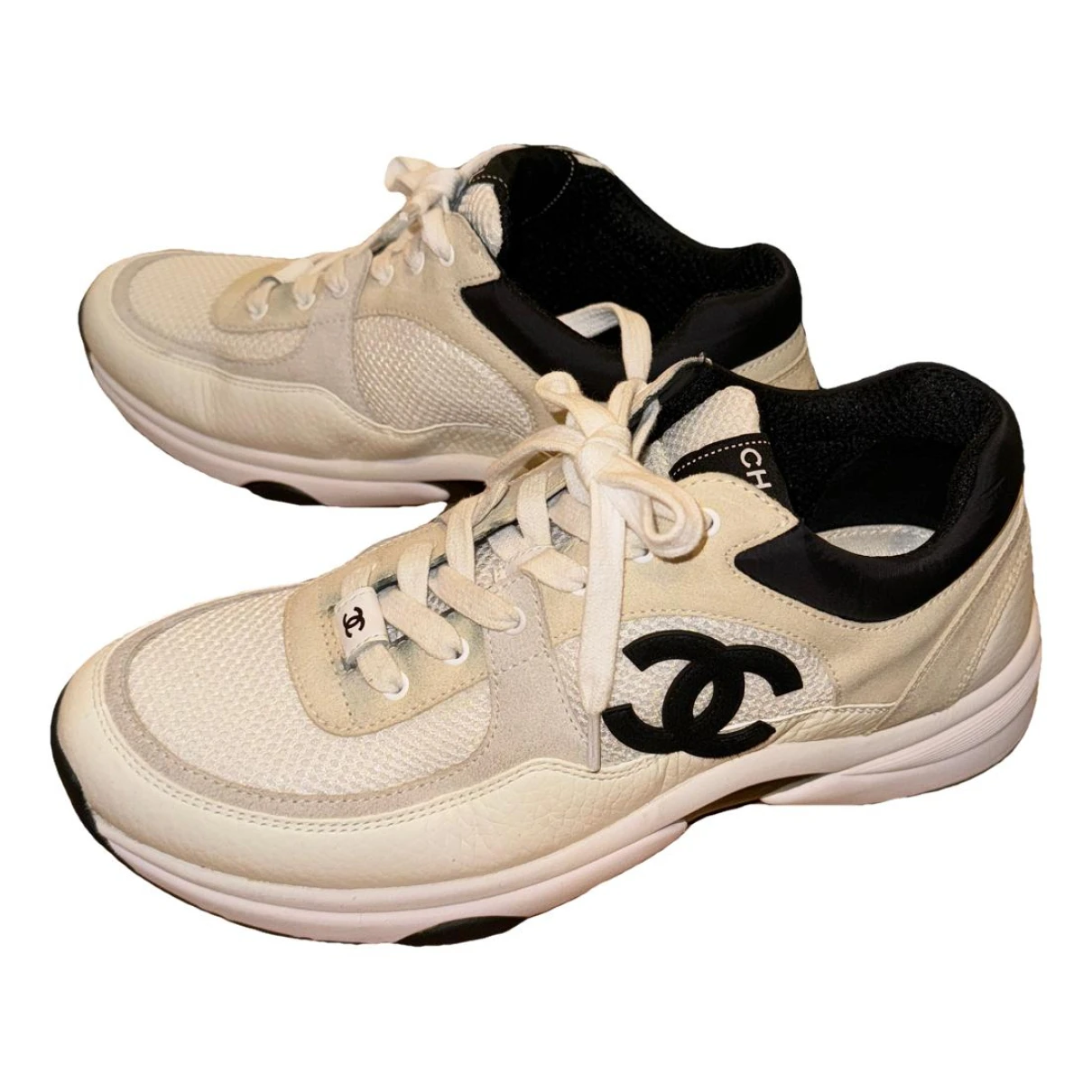 Pre-owned Chanel Low Trainers In Multicolour
