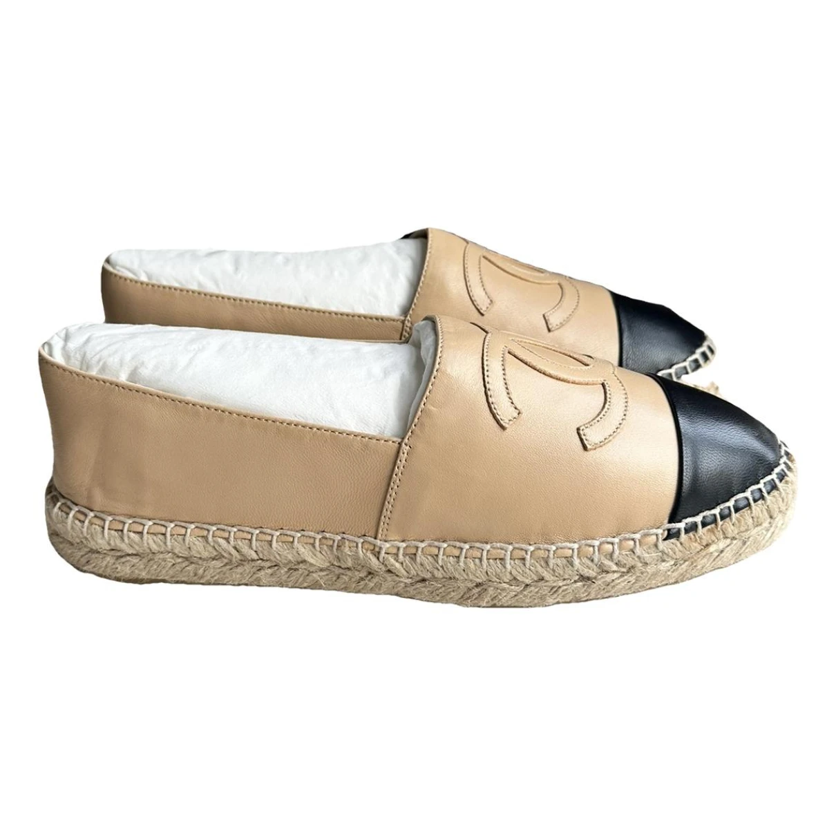 Pre-owned Chanel Leather Espadrilles In Beige