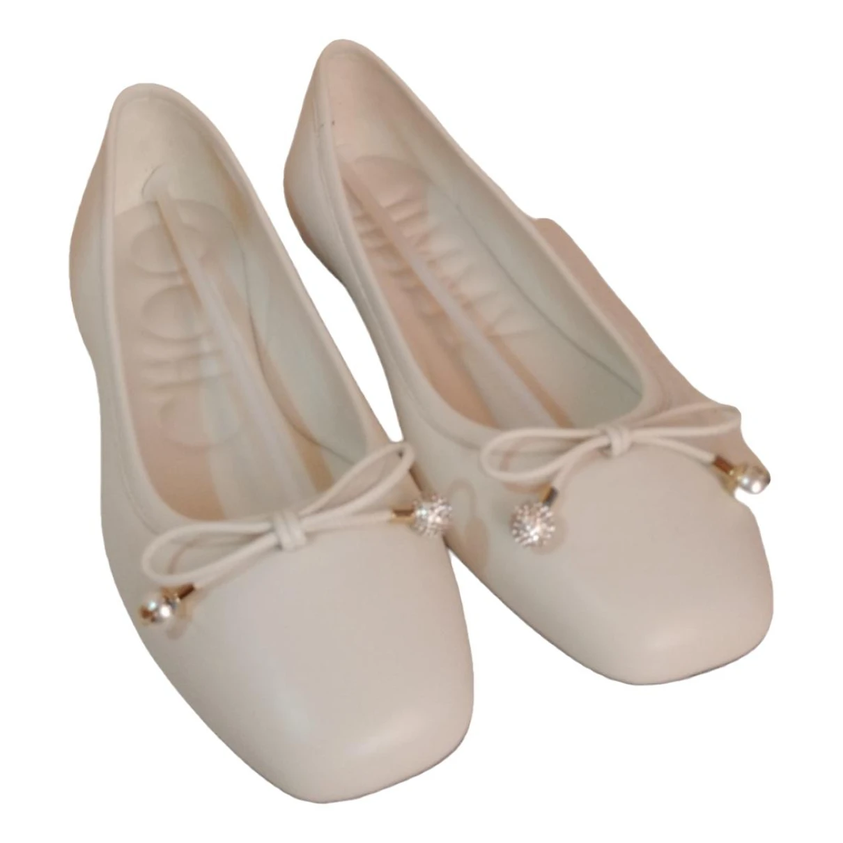 Pre-owned Jimmy Choo Ballet Flats In White