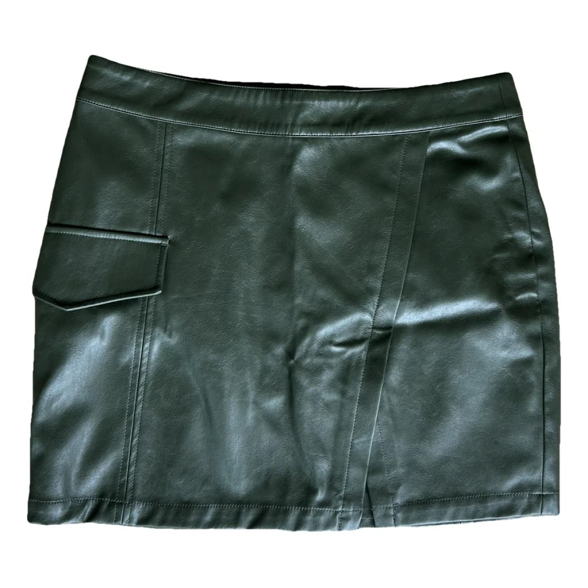 Pre-owned Designers Remix Patent Leather Mini Skirt In Green