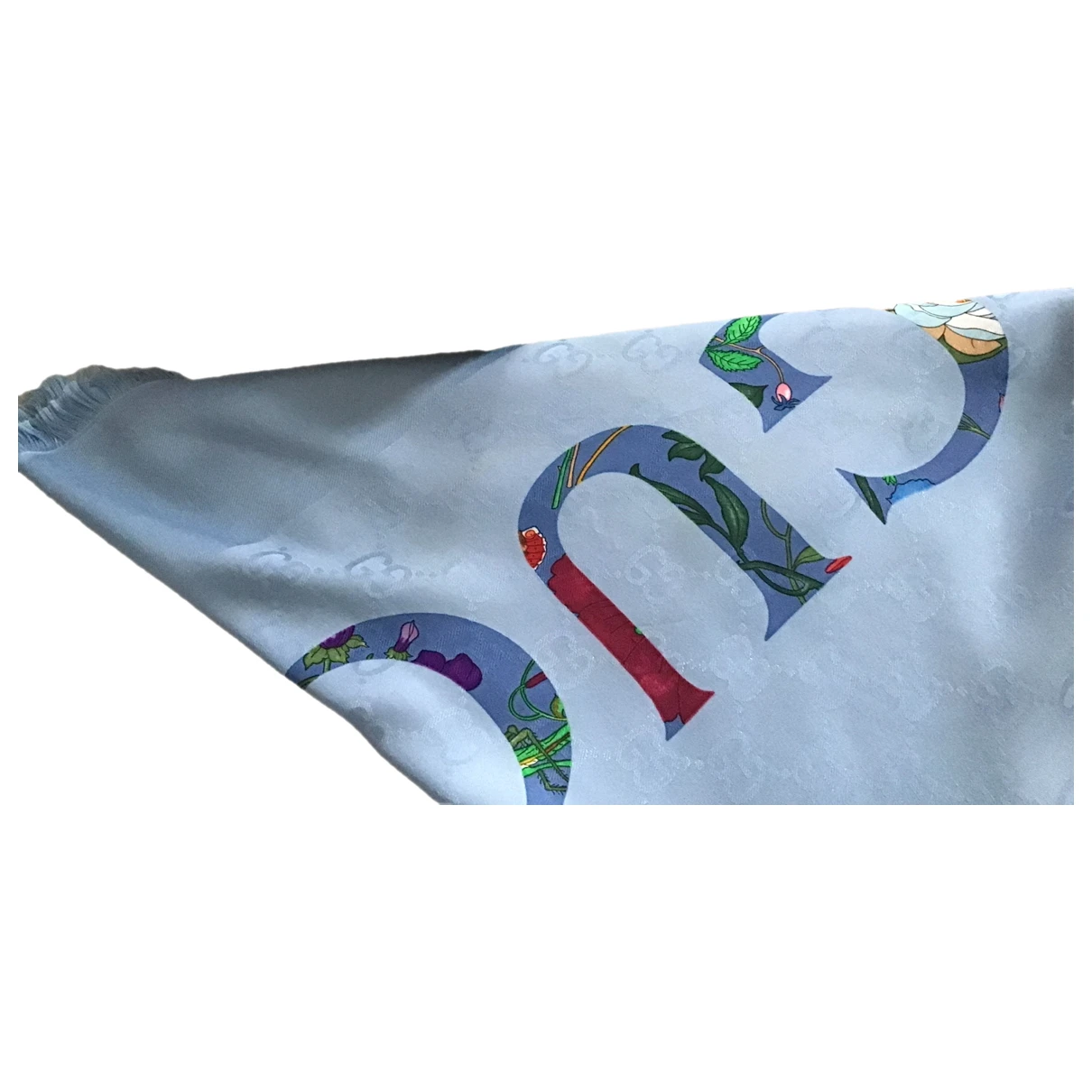 Pre-owned Gucci Silk Scarf In Blue