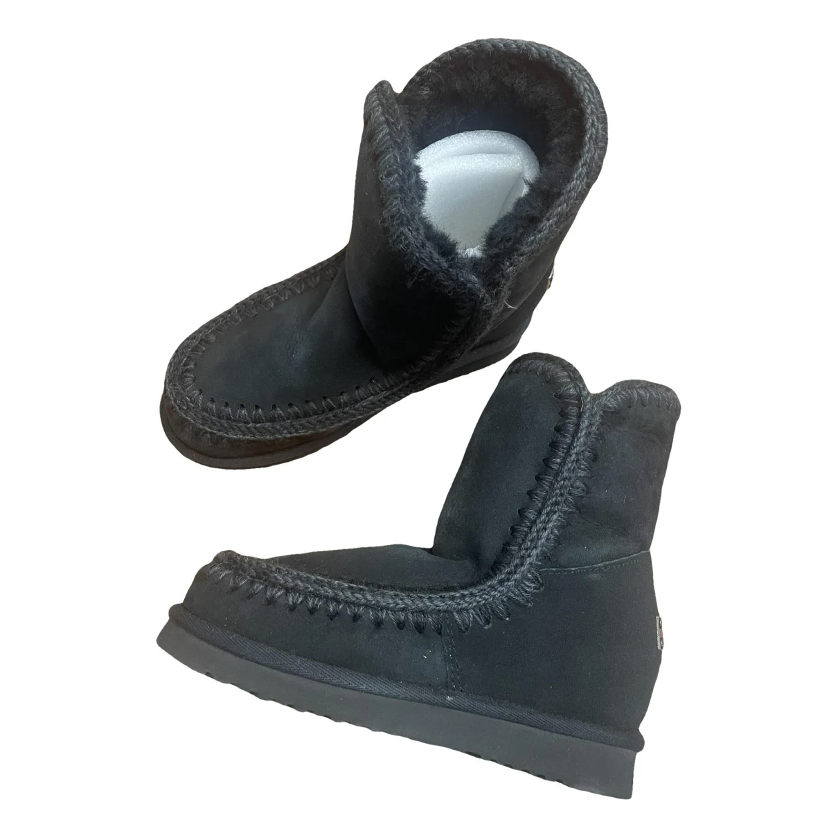 Pre-owned Mou Faux Fur Snow Boots In Black