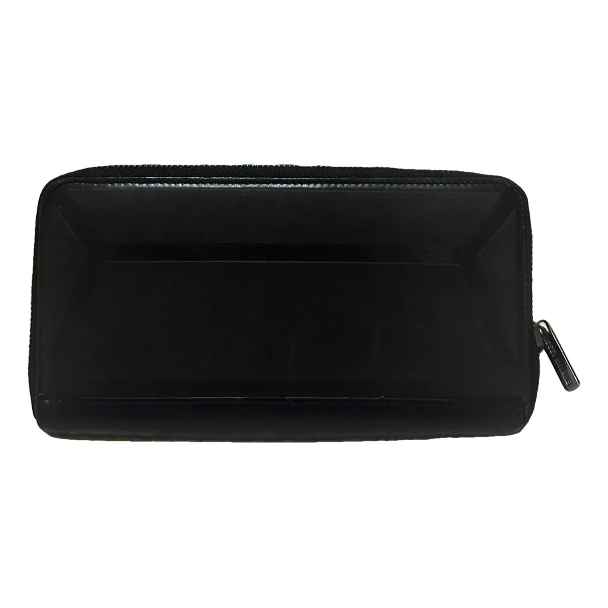Pre-owned Issey Miyake Leather Clutch Bag In Black