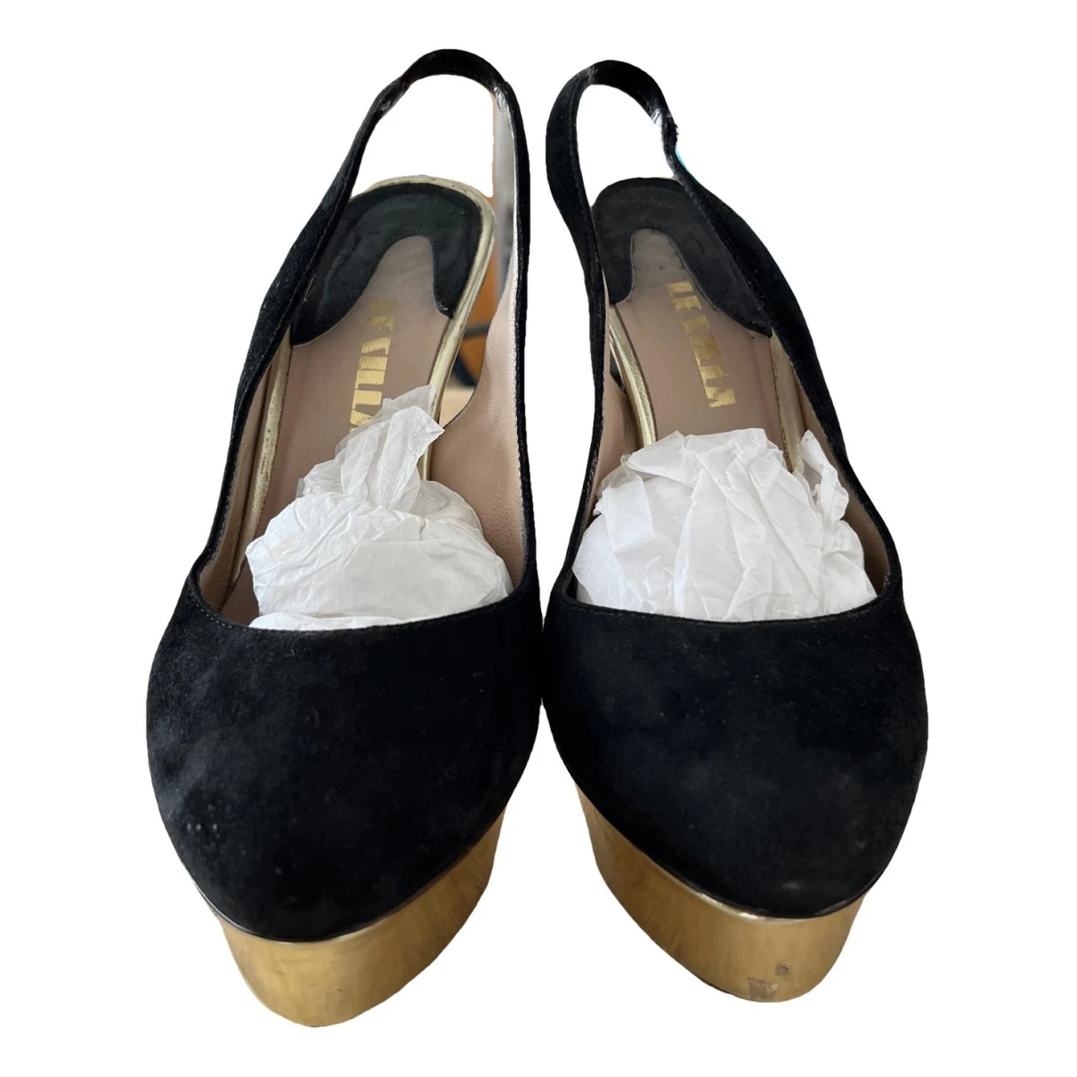 Pre-owned Le Silla Cloth Heels In Black
