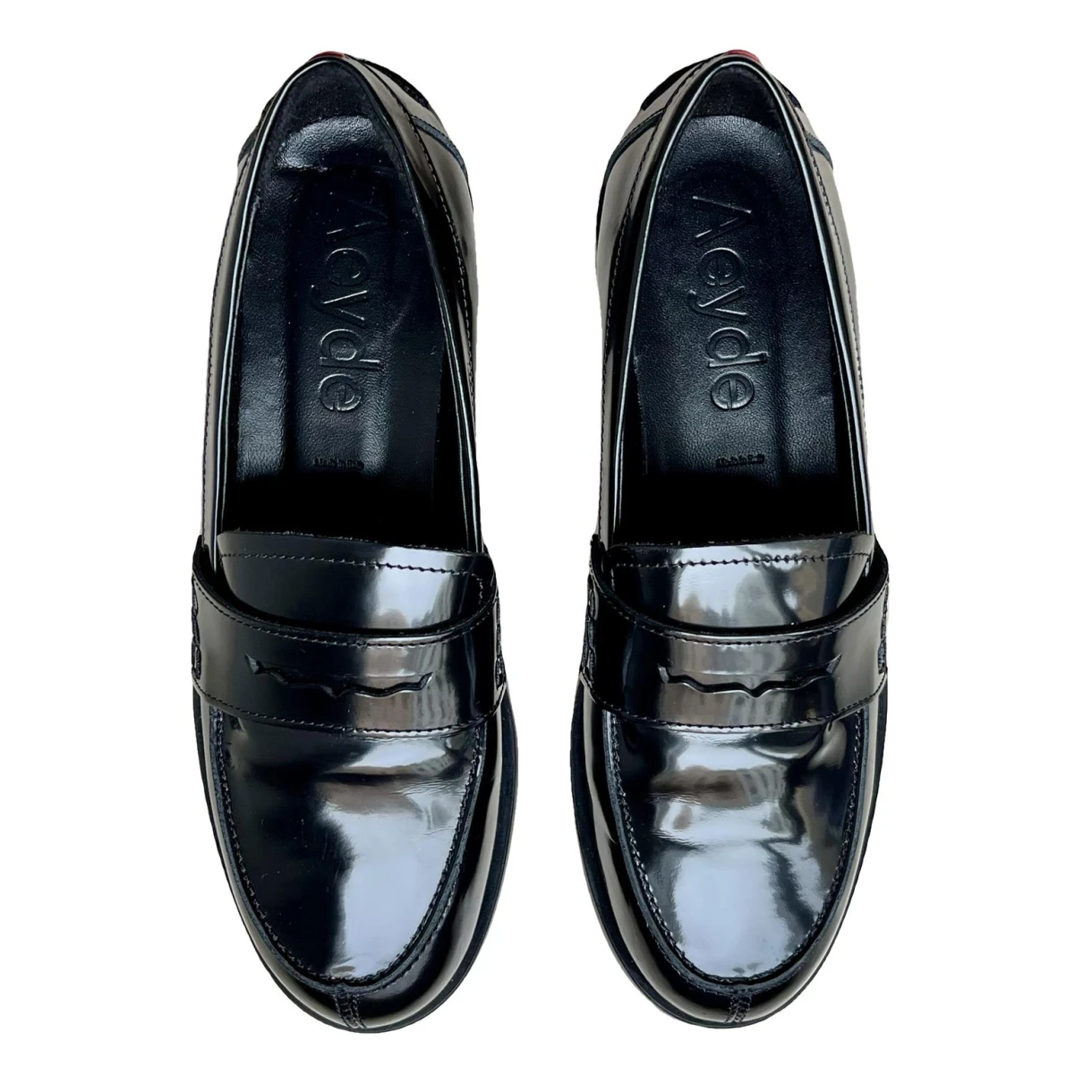 Pre-owned Aeyde Patent Leather Flats In Black