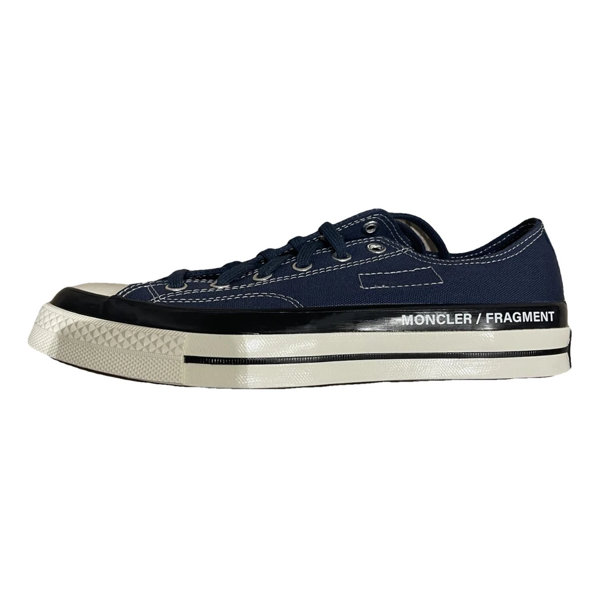 Pre-owned Moncler Cloth Low Trainers In Blue