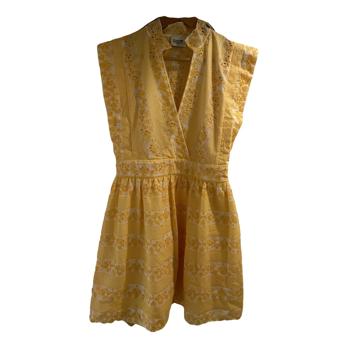 Pre-owned Claudie Pierlot Mid-length Dress In Yellow