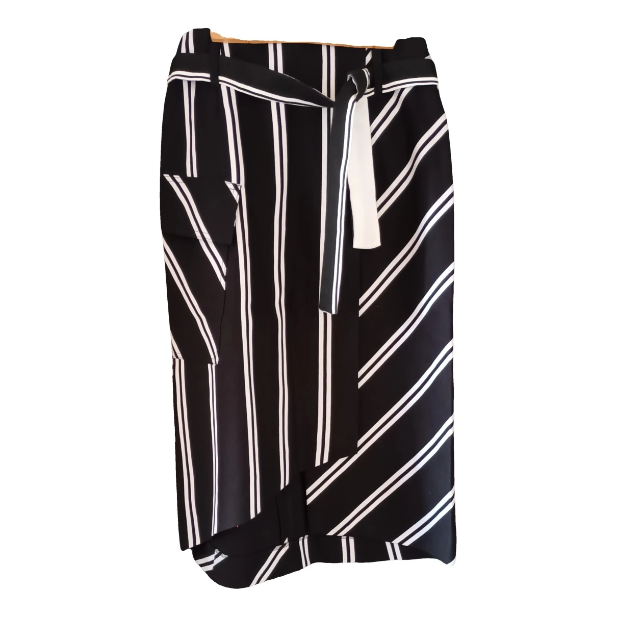 Pre-owned Maje Spring Summer 2019 Mid-length Skirt In Black
