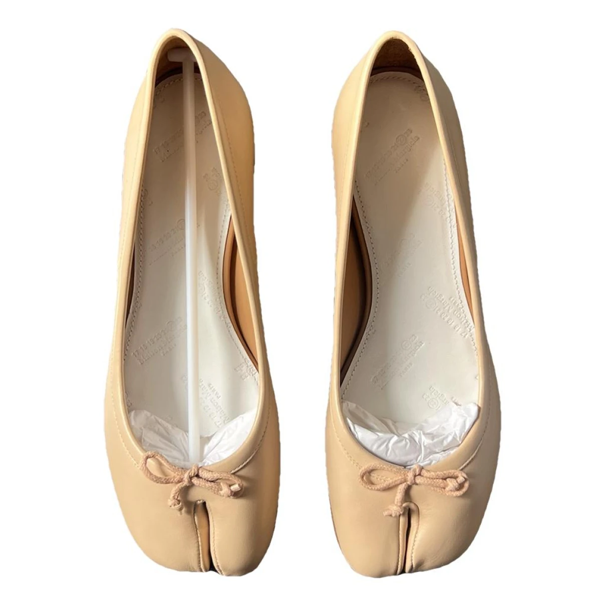 Pre-owned Maison Margiela Leather Ballet Flats In Beige