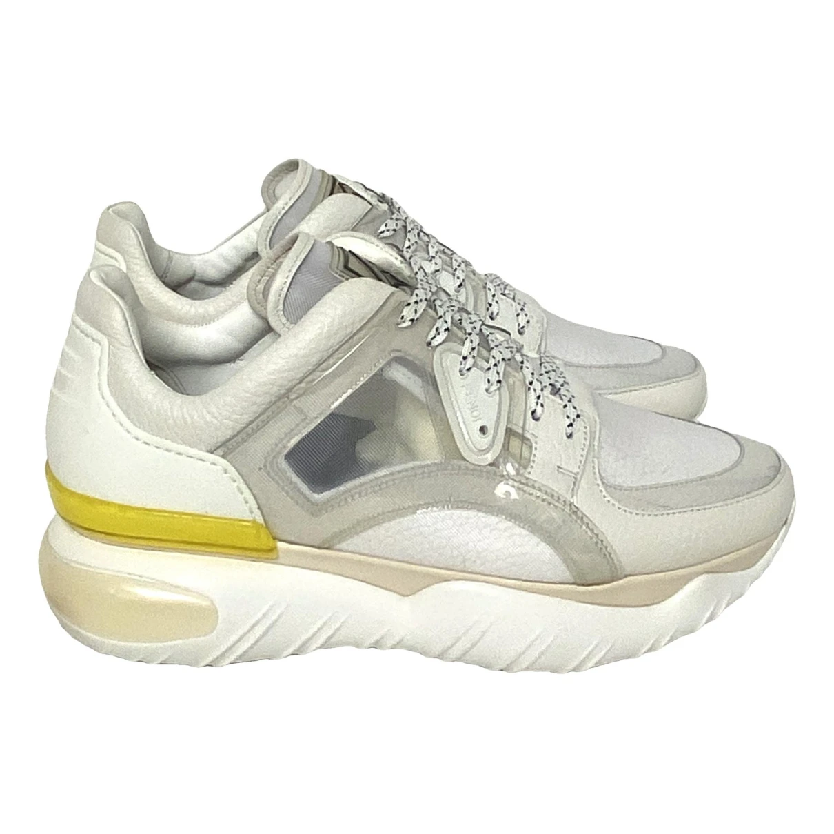 Pre-owned Fendi Leather Trainers In White