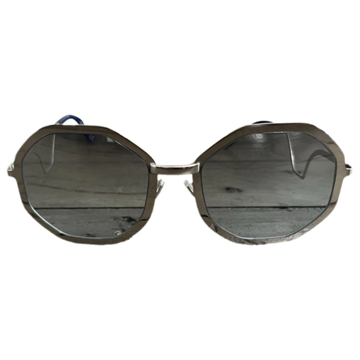 Pre-owned Marni Sunglasses In Silver