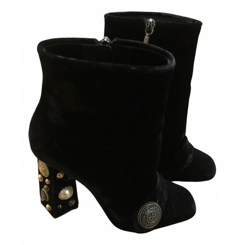 Pre-owned Dolce & Gabbana Black Velvet Boots