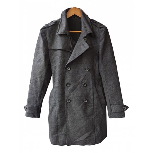 Pre-owned Vanquish Wool Trench Coat In Black
