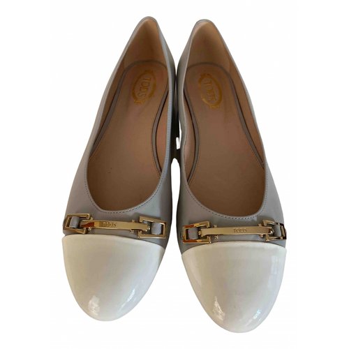 Pre-owned Tod's Grey Leather Ballet Flats
