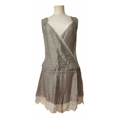 Pre-owned Suoli Silk Mid-length Dress In Beige