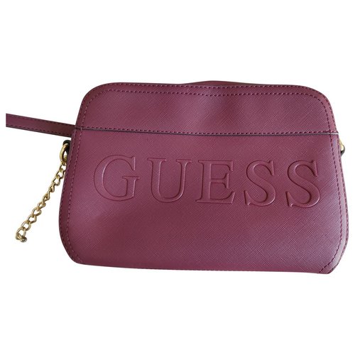 Pre-owned Guess Leather Clutch Bag In Purple