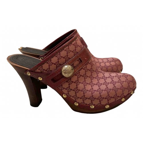 Pre-owned Celine Cloth Mules & Clogs In Burgundy