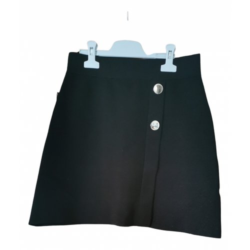 Pre-owned Massimo Dutti Mini Skirt In Black