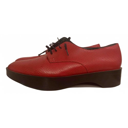 Pre-owned Robert Clergerie Leather Lace Ups In Red