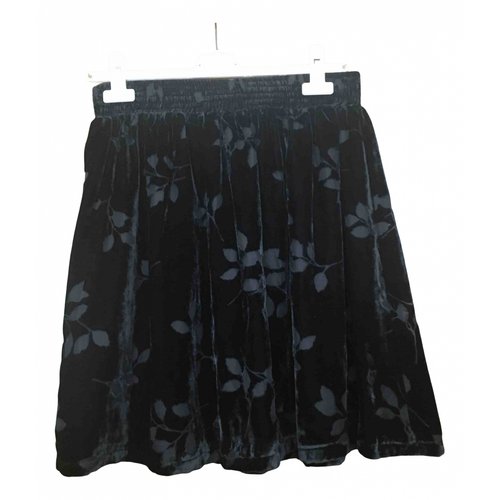 Pre-owned Minimum Velvet Mid-length Skirt In Black