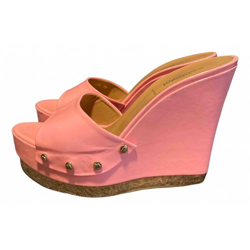 Pre-owned Baldinini Patent Leather Mules & Clogs In Pink