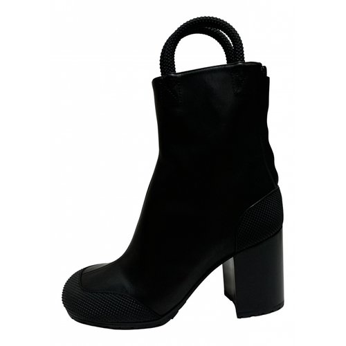 Pre-owned Random Identities Leather Ankle Boots In Black