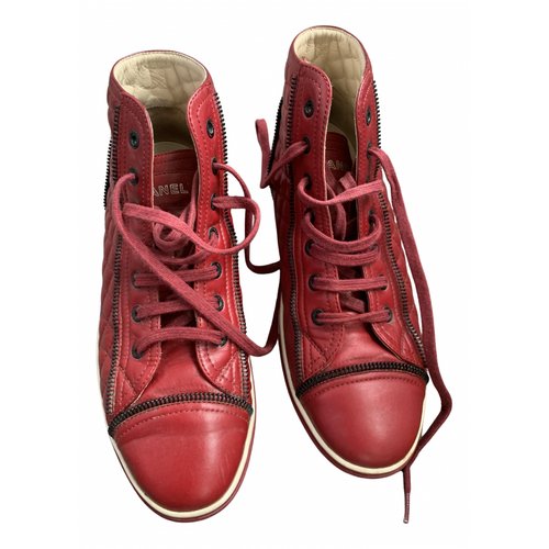 Pre-owned Chanel Leather Trainers In Red