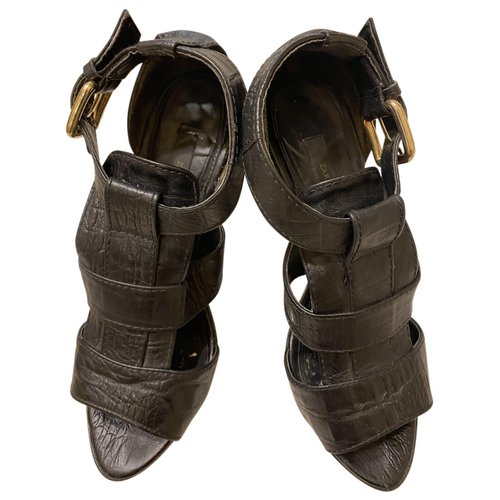 Pre-owned Zara Black Leather Sandals