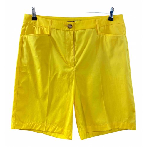 Pre-owned Marc Cain Yellow Cotton Shorts