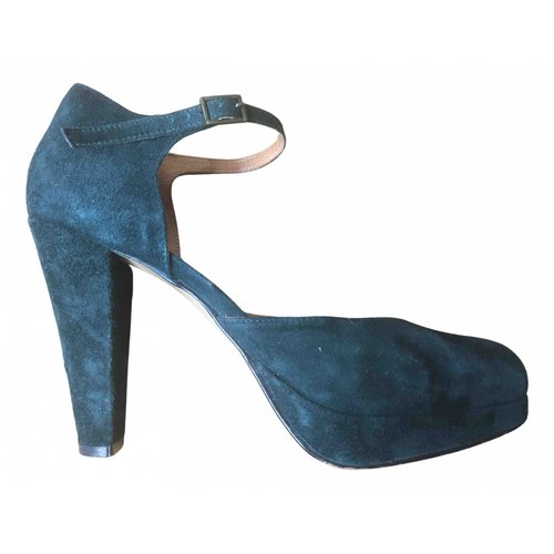 Pre-owned Ganni Leather Heels In Green