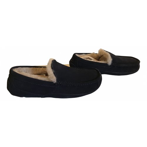 Pre-owned Ugg Blue Leather Flats