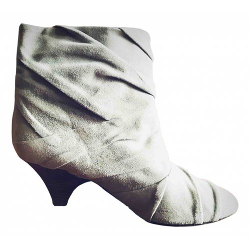 Pre-owned Janet & Janet Ankle Boots In Beige