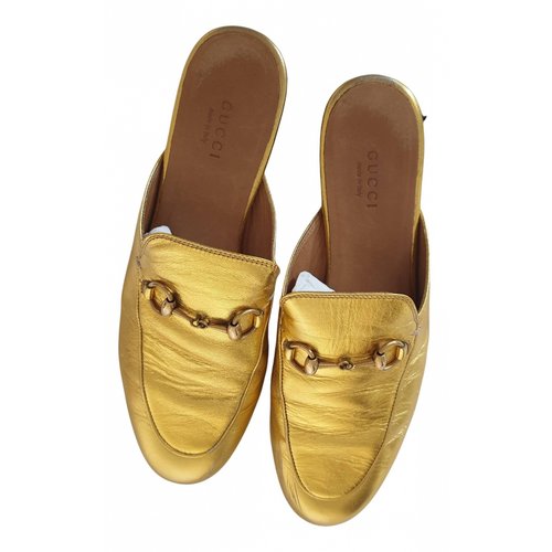 Pre-owned Gucci Leather Sandals In Gold