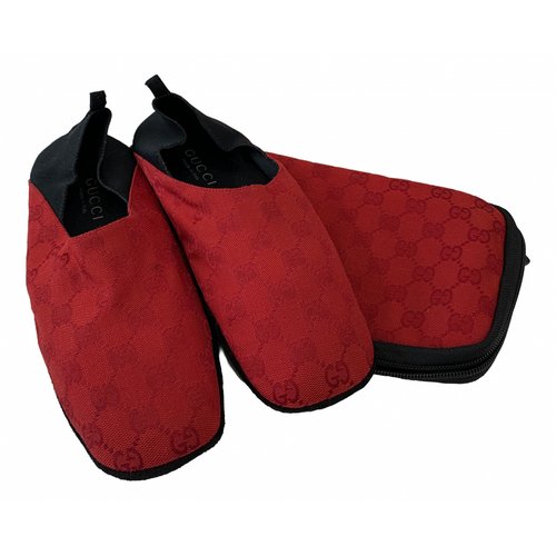 Pre-owned Gucci Cloth Trainers In Red