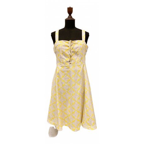 Pre-owned Diane Von Furstenberg Mid-length Dress In Yellow