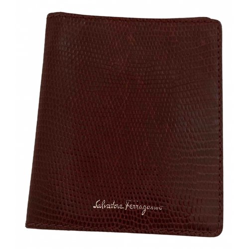Pre-owned Ferragamo Leather Card Wallet In Burgundy