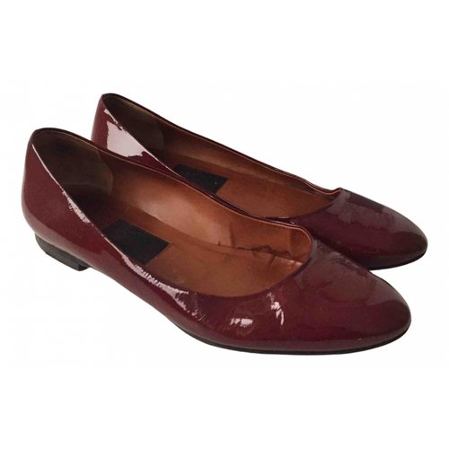 Pre-owned Lanvin Patent Leather Ballet Flats In Burgundy