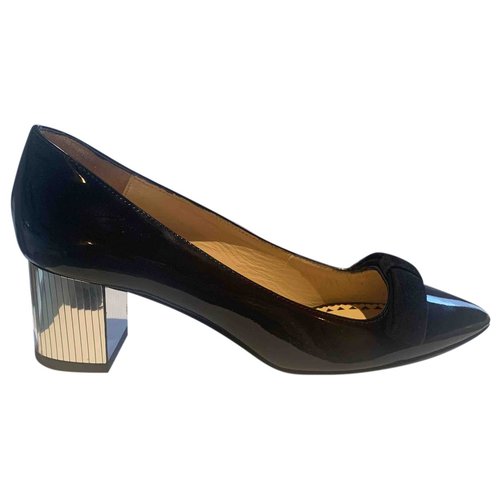 Pre-owned Moschino Cheap And Chic Patent Leather Heels In Black
