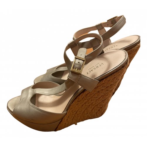 Pre-owned Versace Leather Sandals In Beige