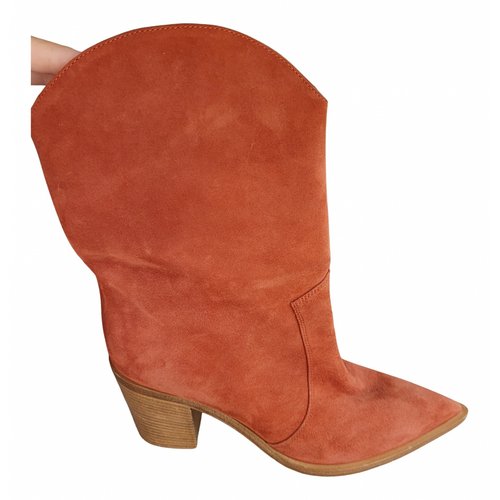 Pre-owned Gianvito Rossi Western Boots In Orange