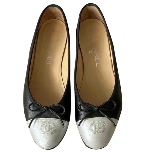 Pre-owned Chanel Black Leather Ballet Flats | ModeSens