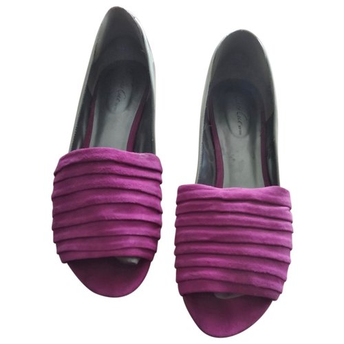 Pre-owned Kenneth Cole Ballet Flats In Purple