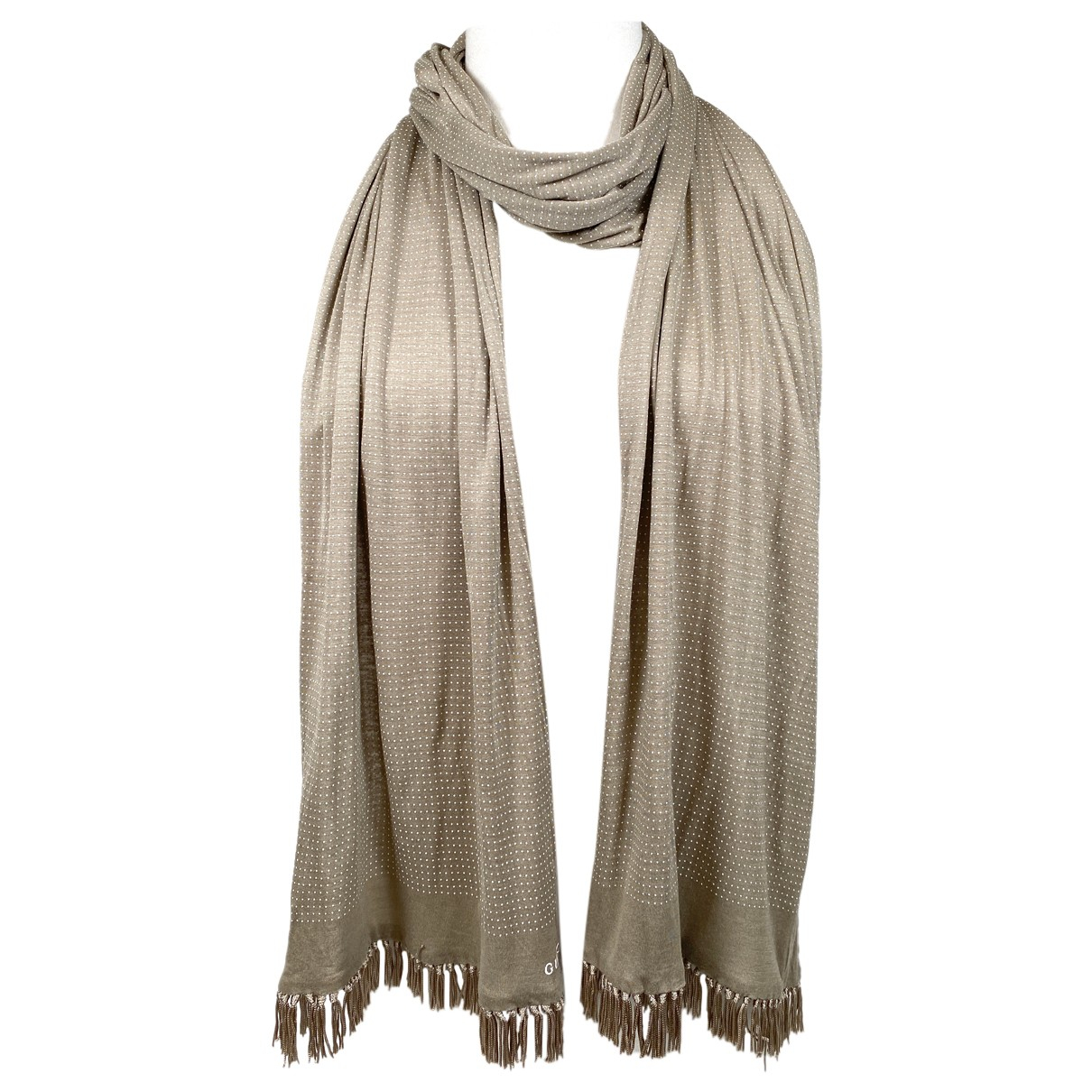 beige gucci scarf