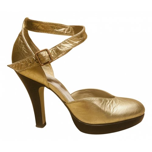 Pre-owned Office London Leather Heels In Gold